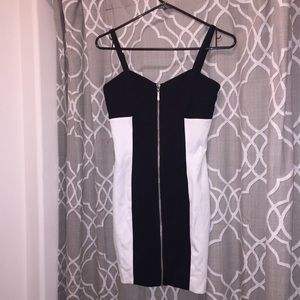 ✨Bebe✨ Black and White Dress